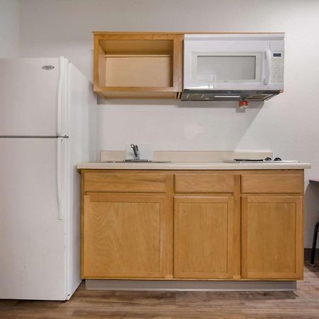 Woodspring Suites Greenville Central I-85 Bagian luar foto