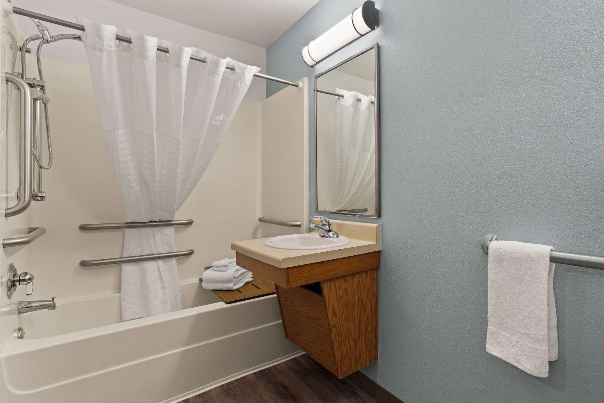 Woodspring Suites Greenville Central I-85 Bagian luar foto