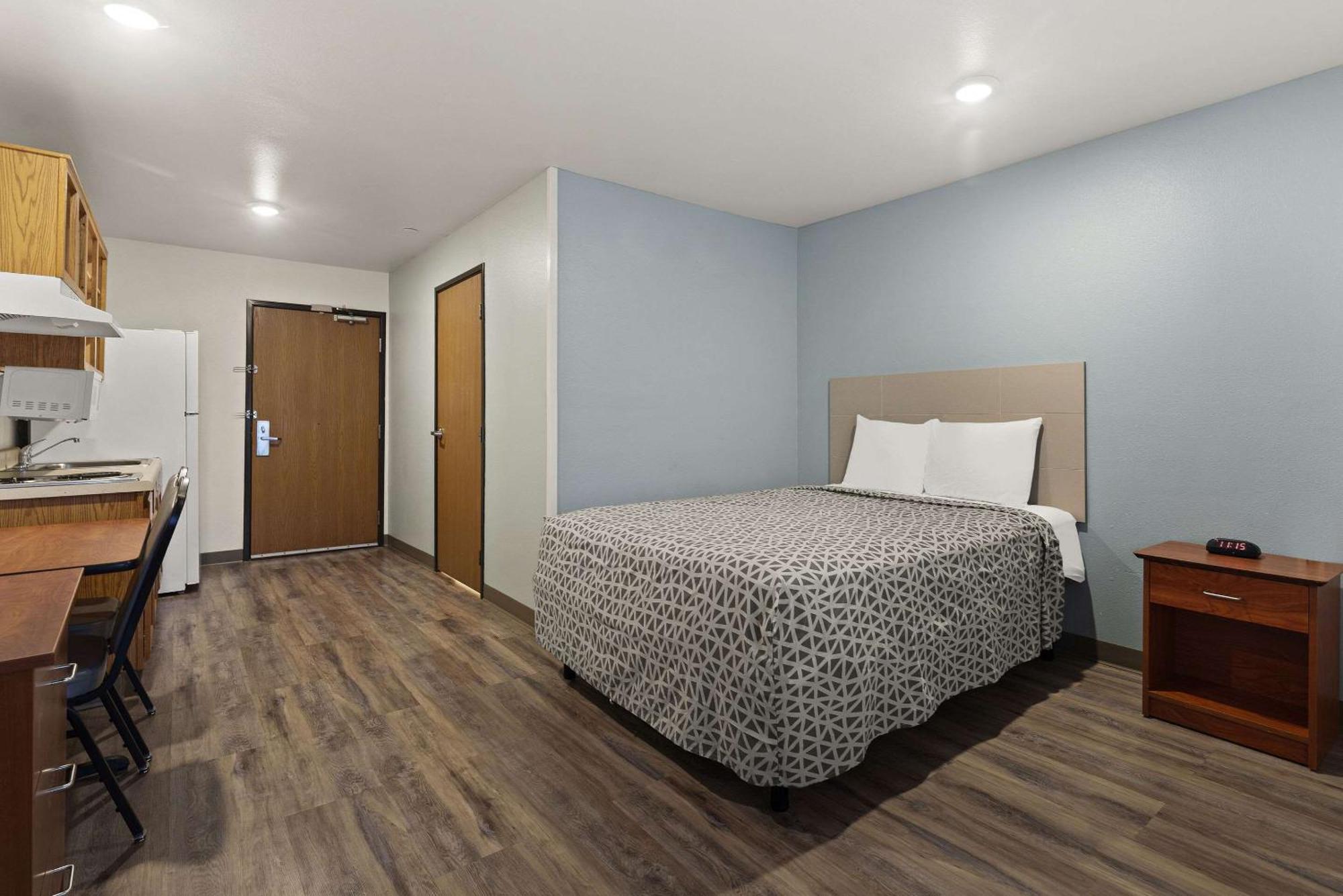 Woodspring Suites Greenville Central I-85 Bagian luar foto