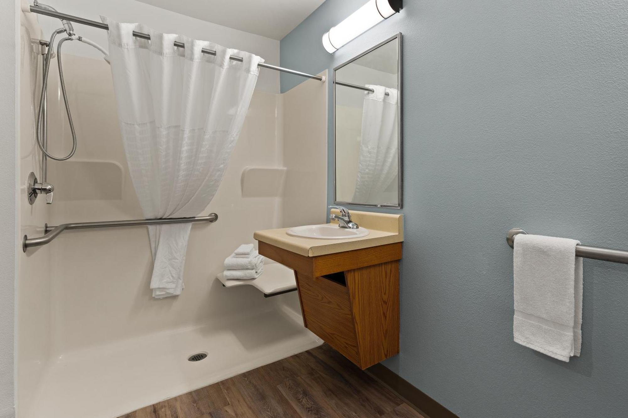 Woodspring Suites Greenville Central I-85 Bagian luar foto